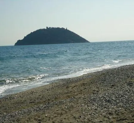 Casa Vacanza Apartment Albenga